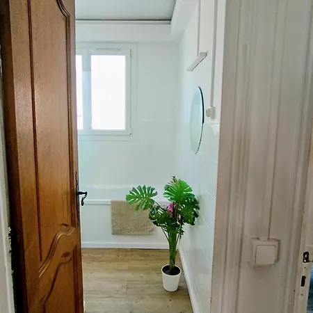 Apartamento Grand Jolie T3, Balcon, Lumineux Et Cosy à *