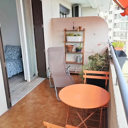 Grand Jolie T3, Balcon, Lumineux Et Cosy à Toulon